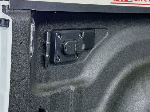 Used 2025 RAM 2500 Big Horn image 30