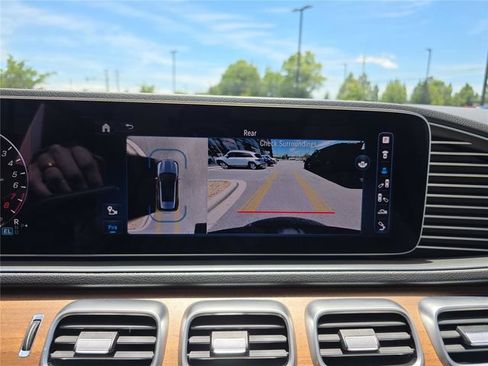 Certified 2024 Mercedes-Benz GLE 450e 4MATIC image 29
