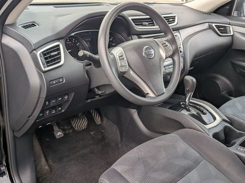 Used 2016 Nissan Rogue SV w/ SV Premium Package AWD/4WD image 33