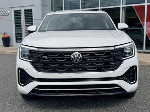 Used 2024 Volkswagen Atlas Cross Sport SEL Premium R-Line AWD/4WD image 7