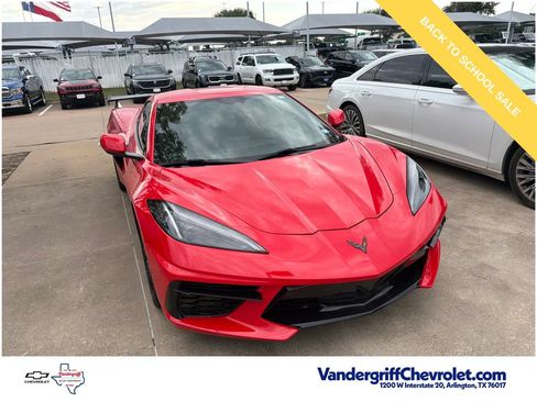 Used 2023 Chevrolet Corvette Stingray Coupe w/ 1LT RWD image 3