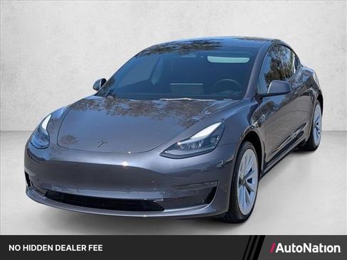 Used 2023 Tesla Model 3 Standard Range RWD image 1