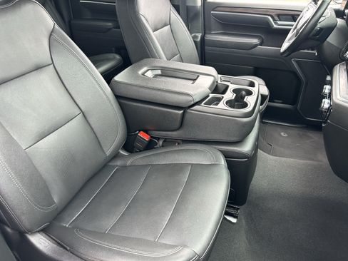 Certified 2025 GMC Sierra 1500 SLT RWD image 10