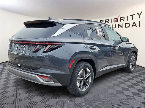 New 2026 Hyundai Tucson SEL image 4