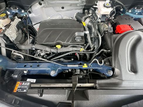 Used 2023 Buick Encore GX Preferred w/ Cold Weather Comfort Package FWD image 12