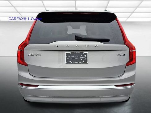 Certified 2023 Volvo XC90 B6 Plus AWD/4WD image 6