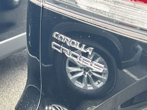 New 2026 Toyota Corolla Cross L image 21
