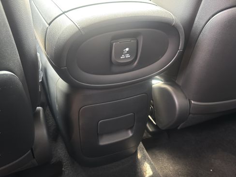 New 2026 Hyundai Palisade Limited image 14