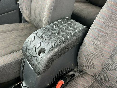 Used 2004 Jeep Wrangler Sport w/ Dual Top Group image 29