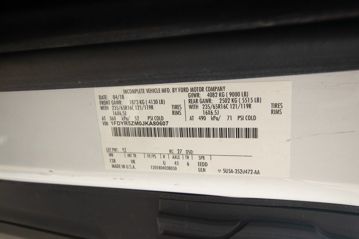 Used 2018 Ford Transit 250 138 RWD image 17
