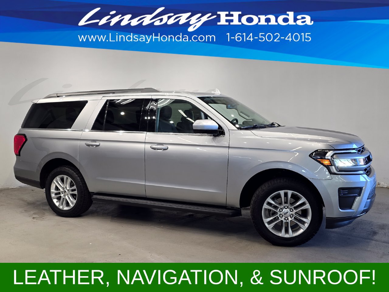 Used 2024 Ford Expedition Max XLT AWD/4WD image 3