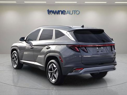 Used 2025 Hyundai Tucson SEL AWD/4WD image 3