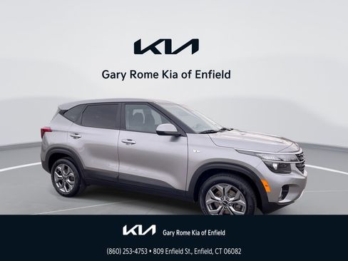 Certified 2024 Kia Seltos LX AWD/4WD image 1