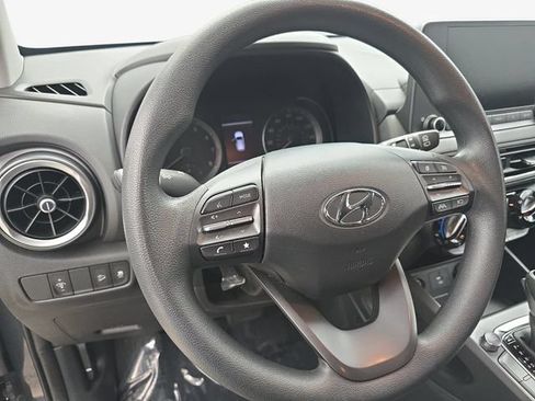 Used 2023 Hyundai Kona SEL FWD image 16