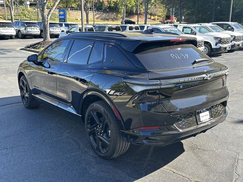New 2025 Chevrolet Equinox EV RS image 7