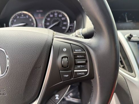 Used 2020 Acura TLX FWD image 29