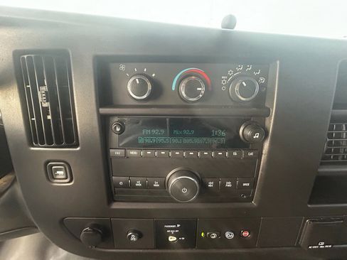 Used 2019 Chevrolet Express 3500 Extended w/ Driver Convenience Package image 13