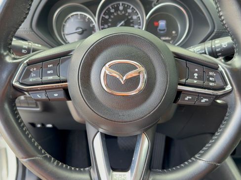 Used 2019 MAZDA CX-5 Touring FWD image 10