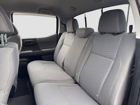 Used 2022 Toyota Tacoma SR5 image 13