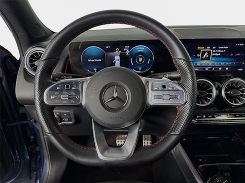 Used 2023 Mercedes-Benz GLB 250 w/ AMG Line image 13