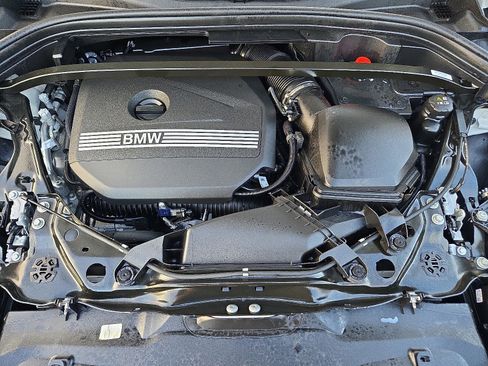 Certified 2025 BMW X2 xDrive28i w/ Premium Package image 27