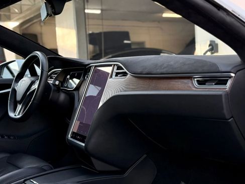 Used 2017 Tesla Model S 90D image 11