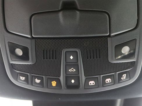 Used 2020 Lincoln Navigator Reserve w/ Luxury Package image 39