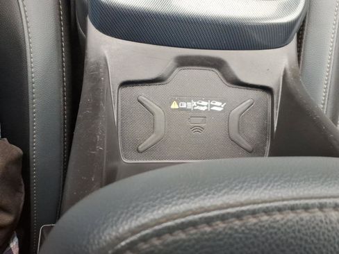 Used 2022 Chevrolet Colorado Z71 AWD/4WD image 15