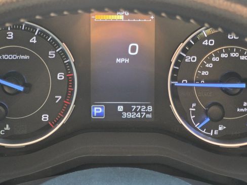 Used 2019 Subaru Ascent Limited AWD/4WD image 22