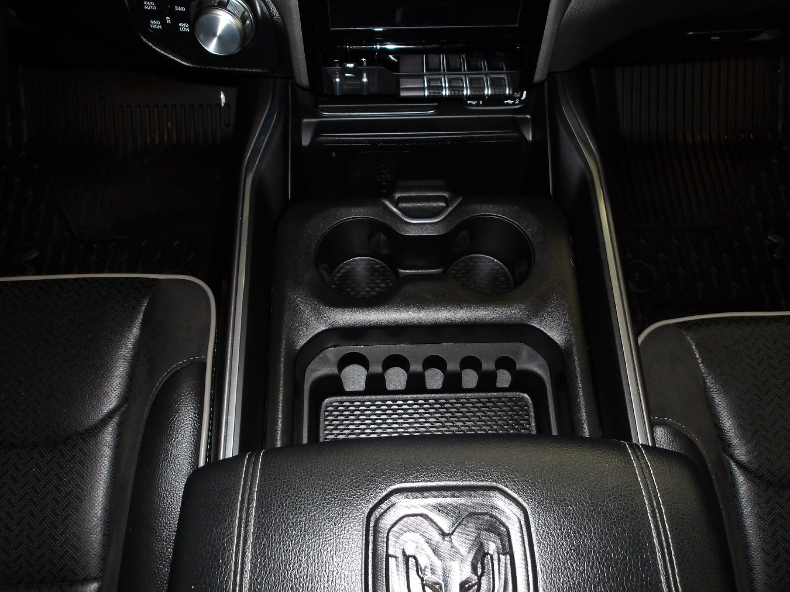 Used 2021 RAM 1500 Laramie AWD/4WD image 13
