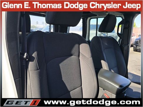 Certified 2022 Jeep Wrangler Unlimited Sport AWD/4WD image 32