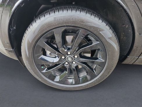 Used 2025 Land Rover Discovery Sport S AWD/4WD image 8