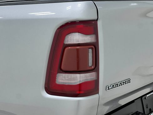 Used 2019 RAM 1500 Laramie w/ Sport Appearance Package AWD/4WD image 36