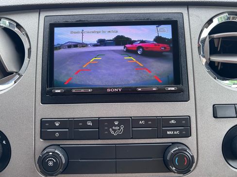 Used 2016 Ford F450 XLT w/ FX4 Off-Road Package AWD/4WD image 29