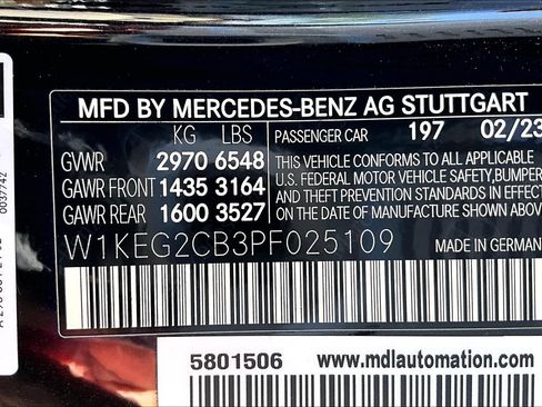 Used 2023 Mercedes-Benz EQE 500 4MATIC Sedan image 33