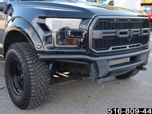 Used 2018 Ford F150 Raptor w/ Equipment Group 802A Luxury image 4