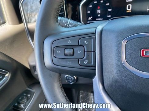 Used 2025 GMC Sierra 1500 SLT image 27