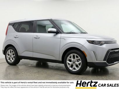 Used 2025 Kia Soul LX w/ LX Technology Package