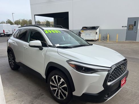 Certified 2024 Toyota Corolla Cross XLE w/ Convenience Package image 2