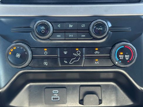Used 2024 Ford F150 XL image 24