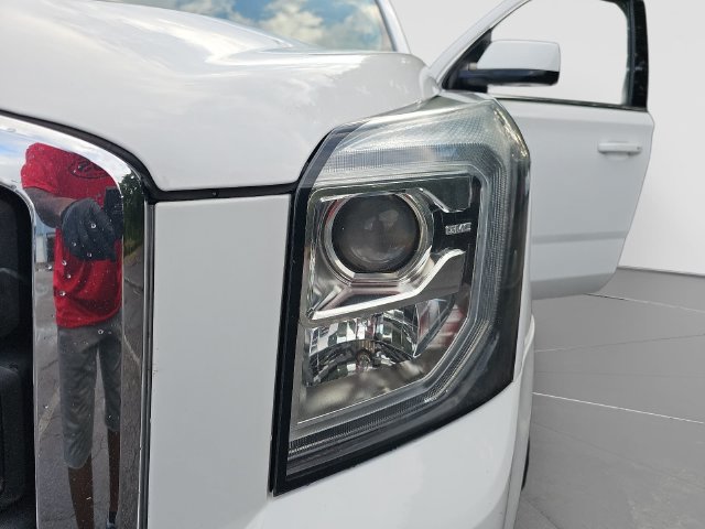 Used 2020 GMC Yukon SLT w/ Open Road Package AWD/4WD image 36