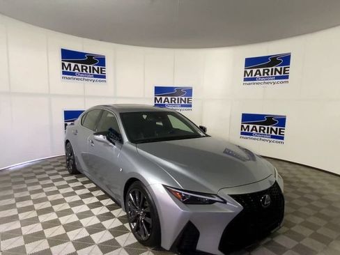 Used 2023 Lexus IS 350 F Sport w/ Memory Package RWD image 4