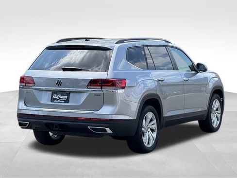 Used 2023 Volkswagen Atlas SE w/ Panoramic Sunroof Package AWD/4WD image 8
