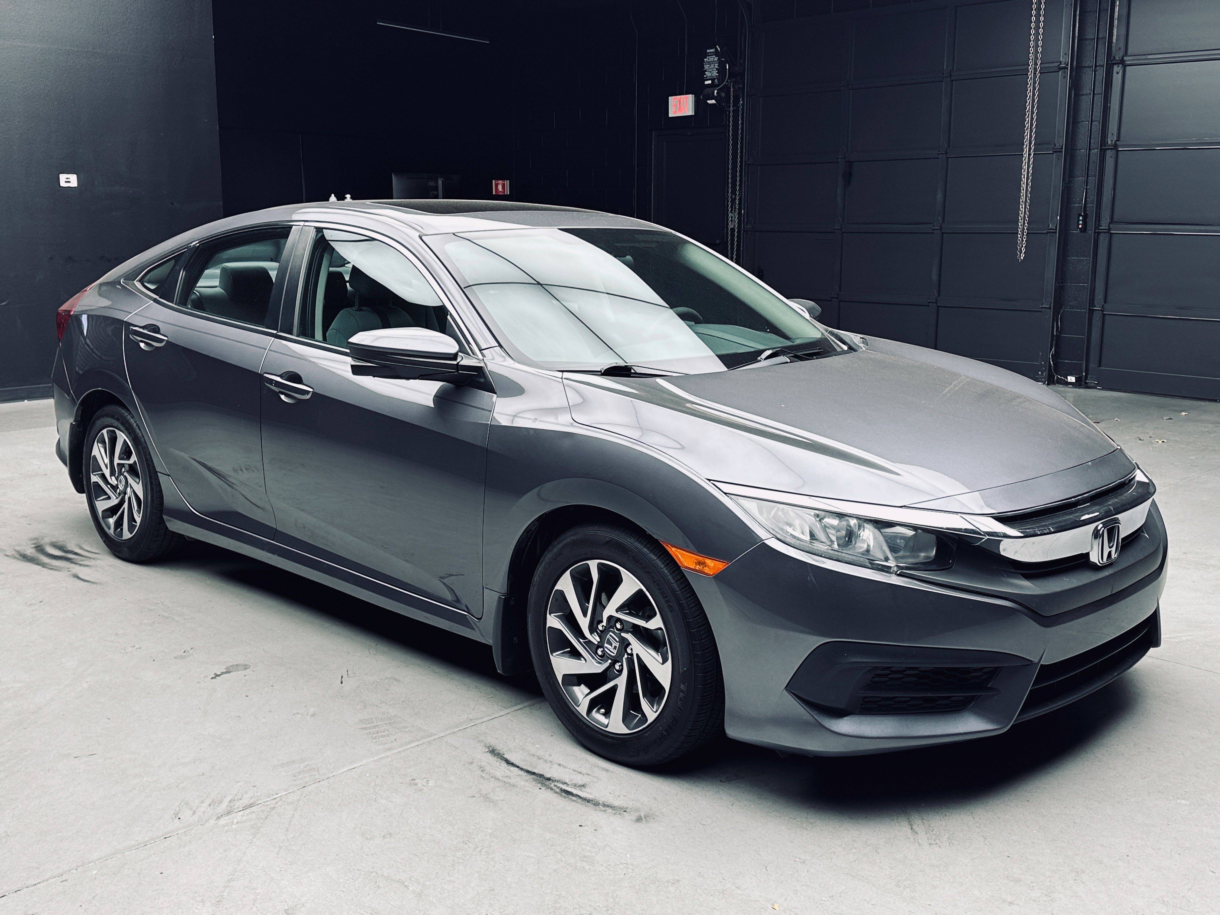 Used 2016 Honda Civic EX image 8