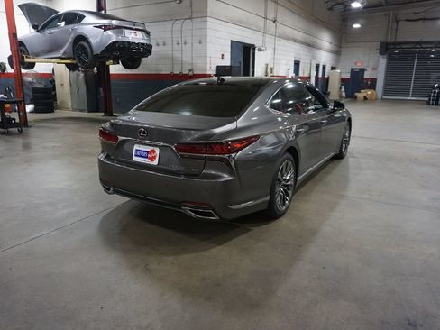 Used 2018 Lexus LS 500 AWD w/ Luxury Package image 24