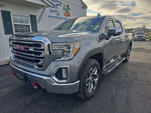 Used 2020 GMC Sierra 1500 SLT w/ SLT Premium Package image 3