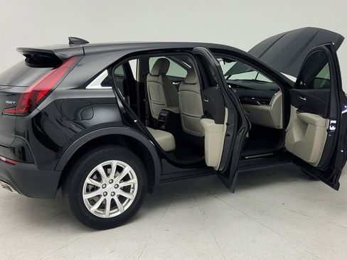 Certified 2023 Cadillac XT4 Luxury FWD image 13
