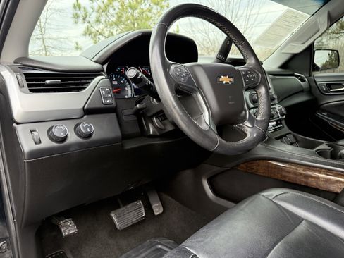 Used 2018 Chevrolet Tahoe LT image 21