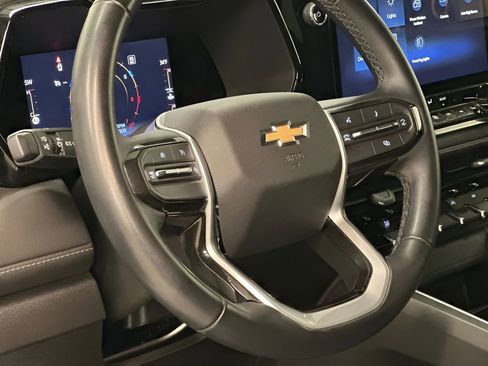 Certified 2023 Chevrolet Colorado LT w/ LT Convenience Package image 18