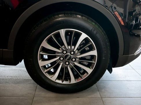Used 2021 Lincoln Nautilus Reserve FWD image 48